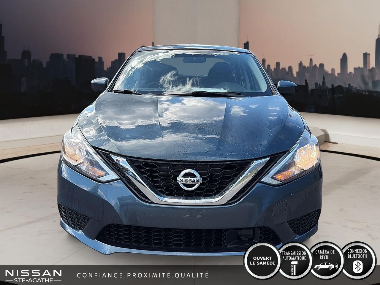 2018 Nissan Sentra Blue Sainte-Agathe-des-Monts - photo #1