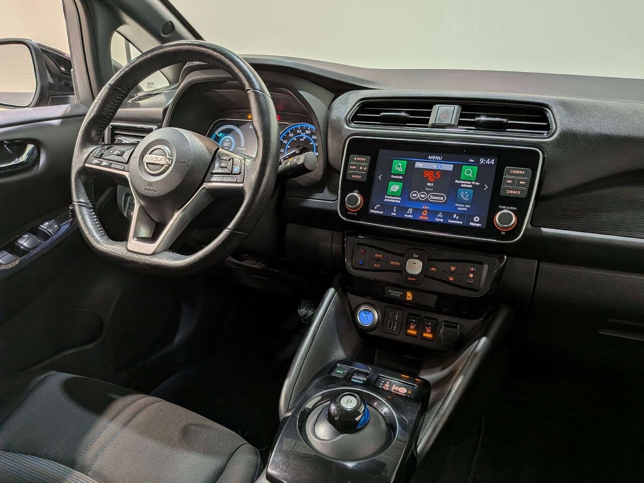 Nissan LEAF 2024 Noir Val-David - photo #18