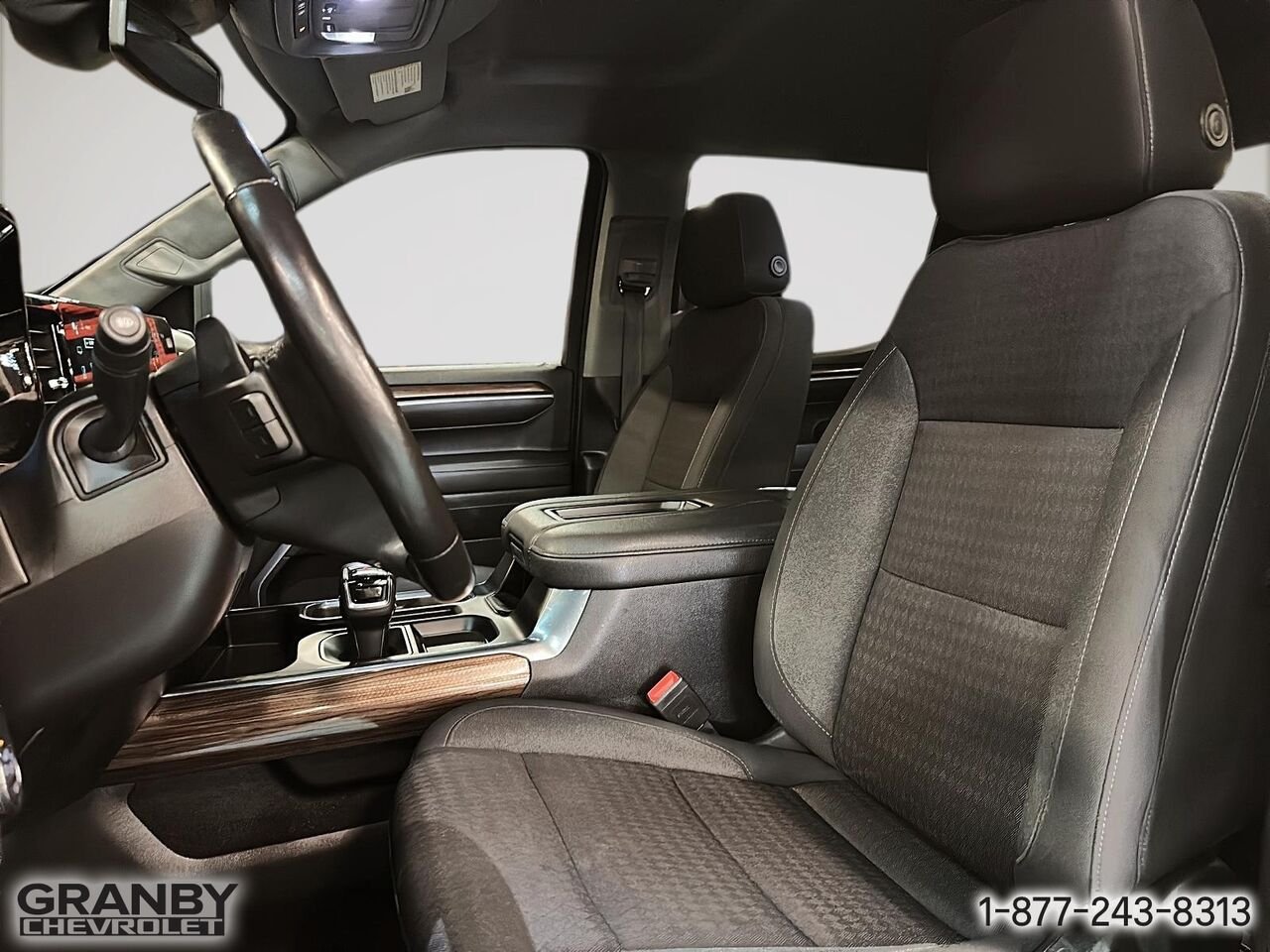 Chevrolet Silverado 1500 RST crewcab diesel boite 6.6 | G3547 2022 Blanc Granby - photo #10