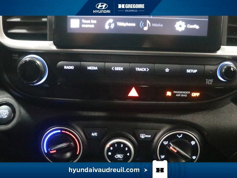 2021 Hyundai Venue Red Vaudreuil-Dorion - photo #26
