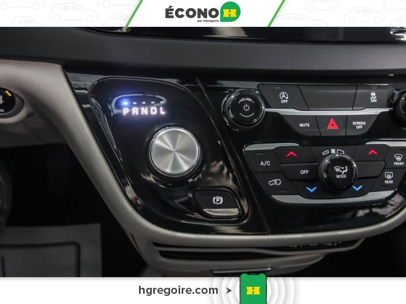 2021 Chrysler Grand Caravan Grey Blainville - photo #12