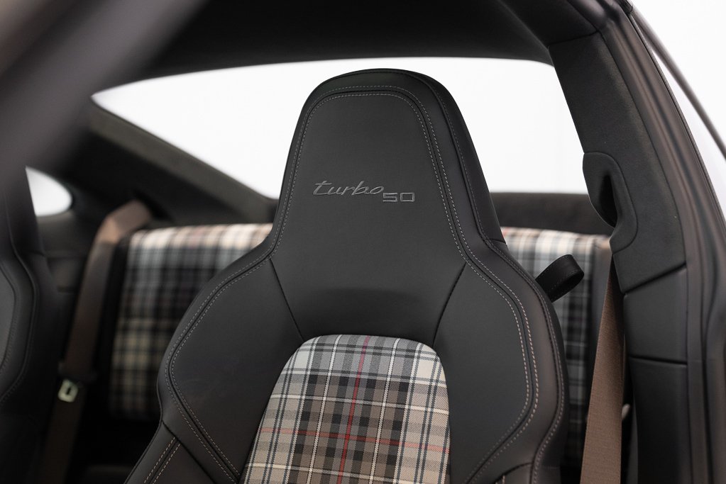 2025 Porsche 911 Turbo 50 Years Coupe Green Kirkland - photo #14