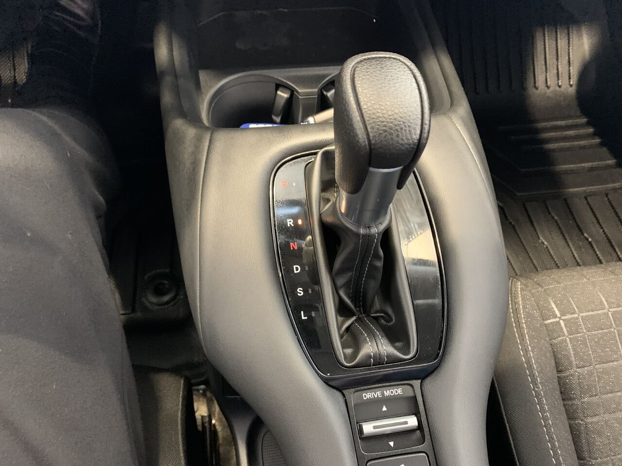 Honda HR-V 2024 Noir Saint-Eustache - photo #34