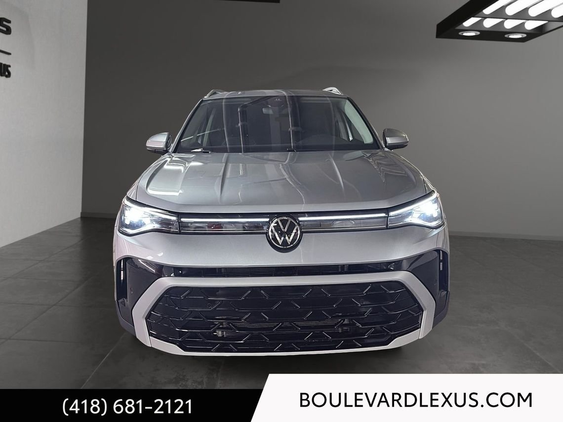 2025 Volkswagen Taos Silver Quebec - photo #22