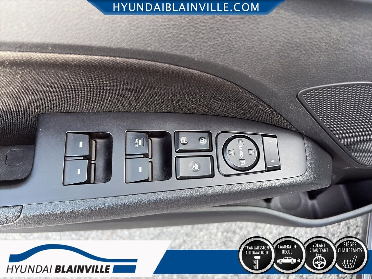 2020 Hyundai Elantra Grey Blainville - photo #11