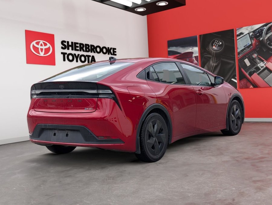 Toyota Prius hybride branchable 2026 2026 Rouge