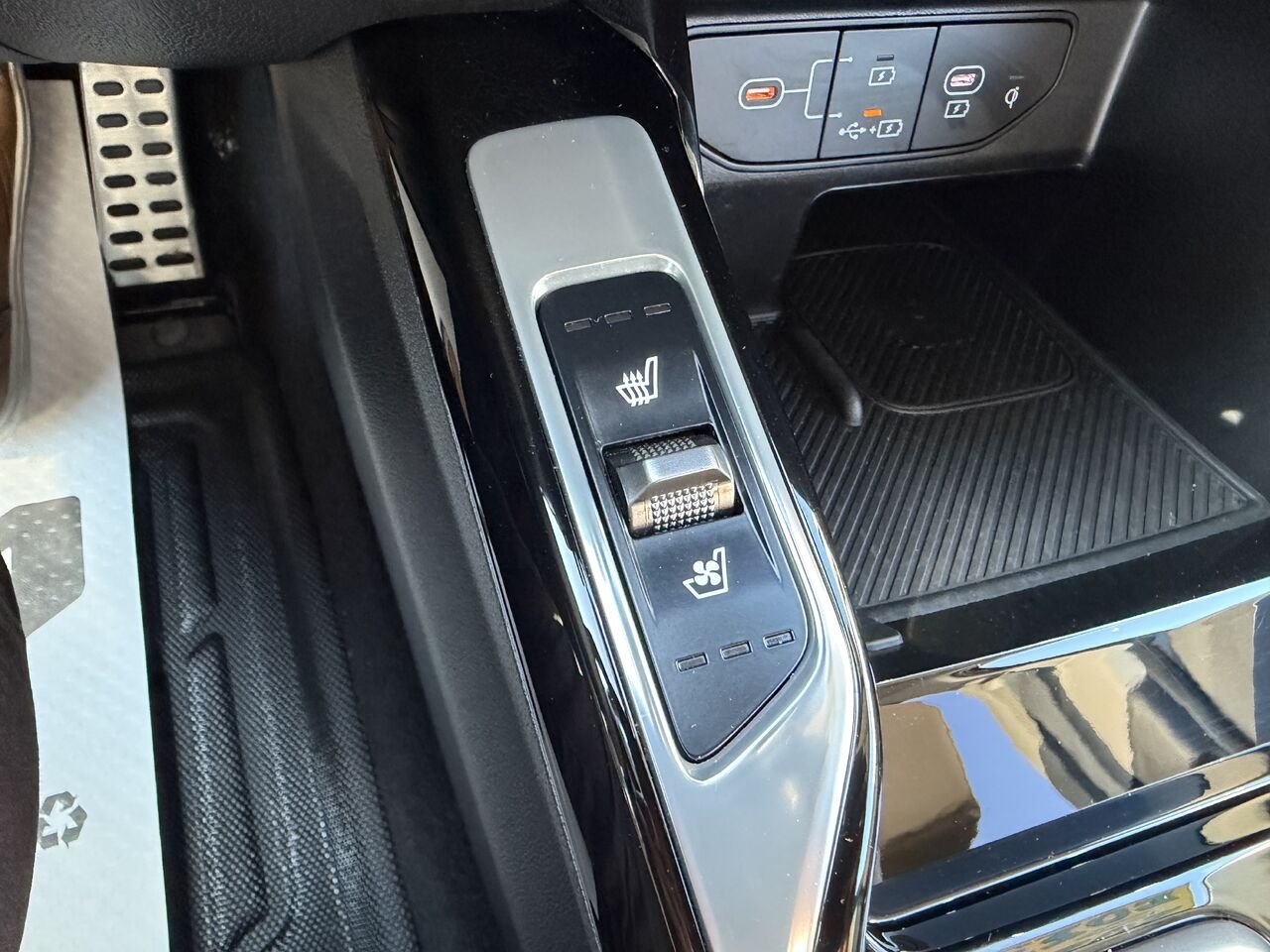 Kia Sorento 2025 Gris Thetford Mines - photo #33