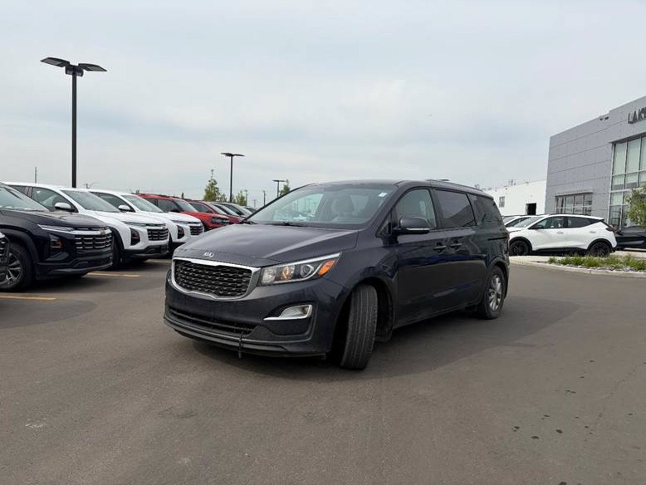 2019 Kia Sedona LX FWD Black Sherwood Park - photo #2