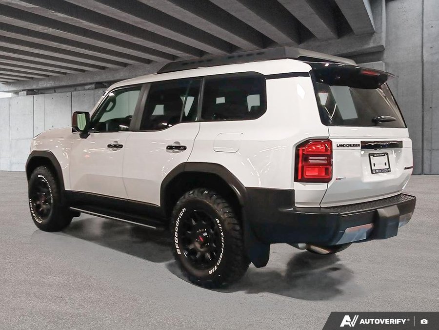 2026 Toyota Land Cruiser 4WD White
