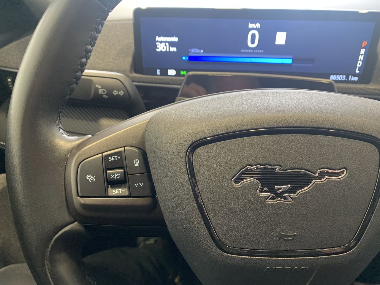 2023 Ford Mustang Mach-E PREMIUM AWD Haut de gamme TI White Châteauguay - photo #35