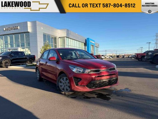 2022 Kia Rio 5-door LX Premium Hatchback | Heated Bucket Seats Red