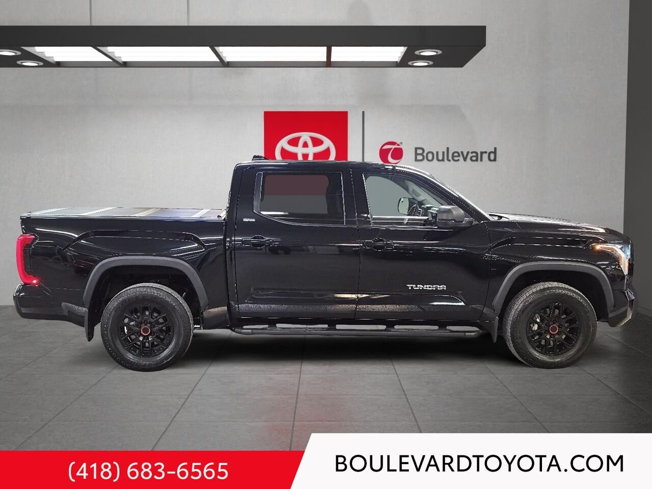 Toyota TUNDRA 550007-41 | SR CREWMAX 4x4 2022 Noir Québec - photo #2