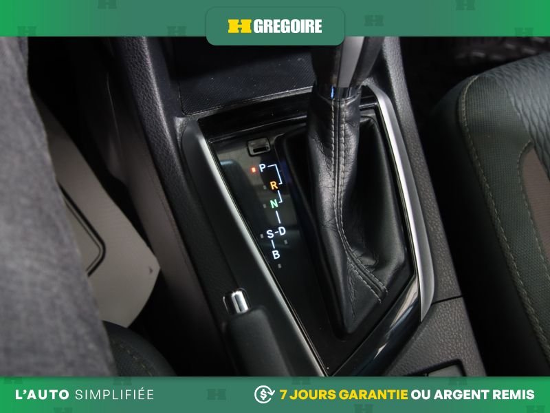 Toyota Corolla 2019 Bleu Saint-Eustache - photo #16