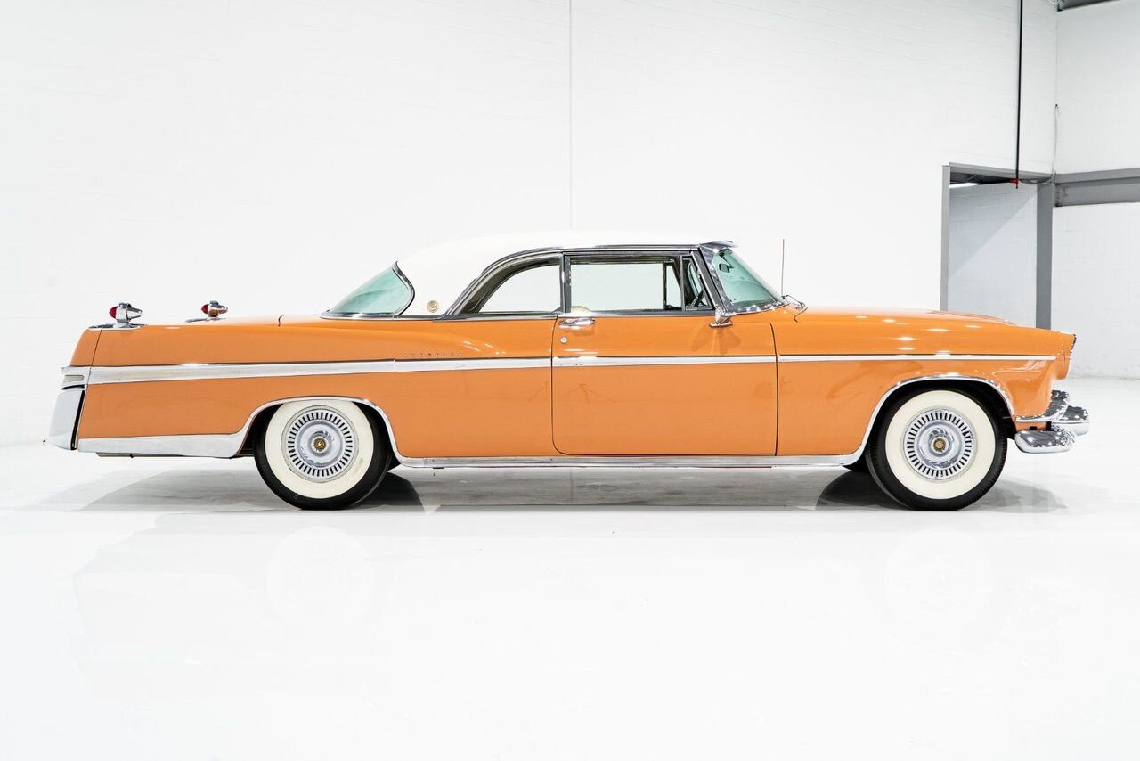 Chrysler IMPERIAL *PRIX EN USD* 354cu.in. FirePower V8 1 of 2098 built 1956 Orange Montréal - photo #29