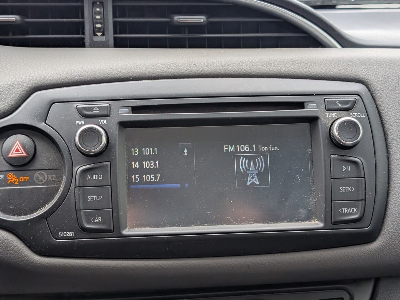 Toyota Yaris Hatchback LE/SIÈGES CHAUFFANTS/CAMÉRA DE RECUL/BLUETOOTH/AC/ 2018 Bleu Sherbrooke - photo #8
