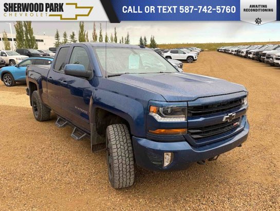 2018 Chevrolet Silverado 1500 LT 5.3L | Running Boards Blue
