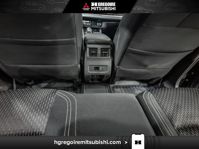 Mitsubishi Outlander PHEV 2025 Gris Blainville - photo #28