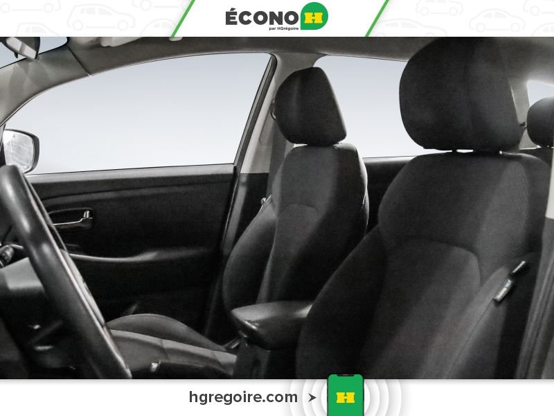 2015 Kia Rondo Grey Saint-Eustache - photo #8
