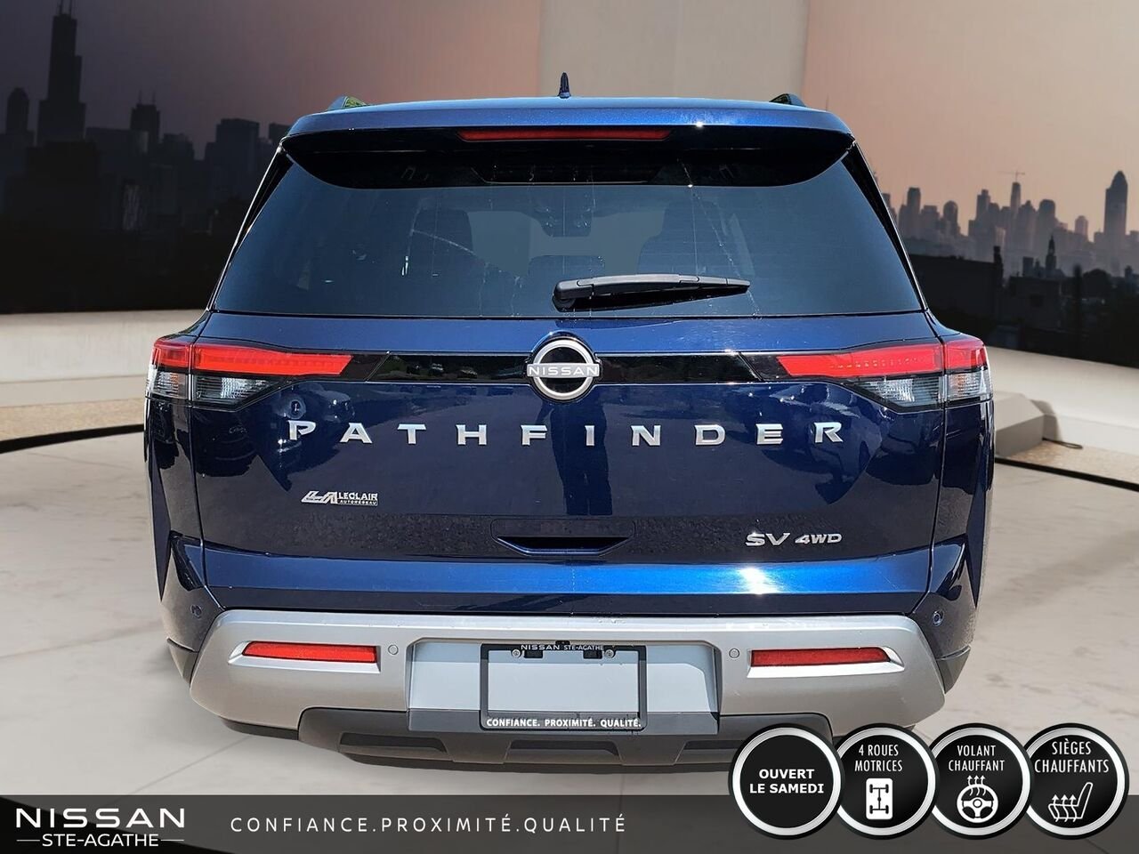 Nissan Pathfinder SV TI | 7 PLACES | TOIT OUVRANT | ATTELAGE | HAYON ÉLECTRIQUE 2024 Bleu Saint-Jérôme - photo #3
