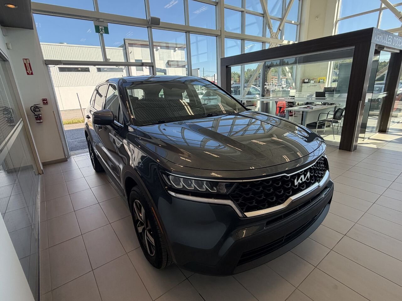 Kia Sorento 2022 Gris Notre-Dame-des-Prairies - photo #2