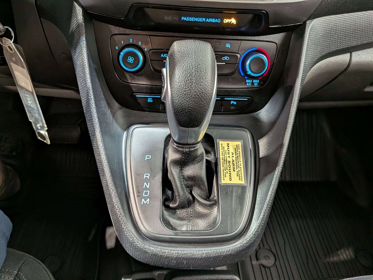 2020 Ford Transit Connect Van XLT w/Dual Sliding Doors White Val-David - photo #32