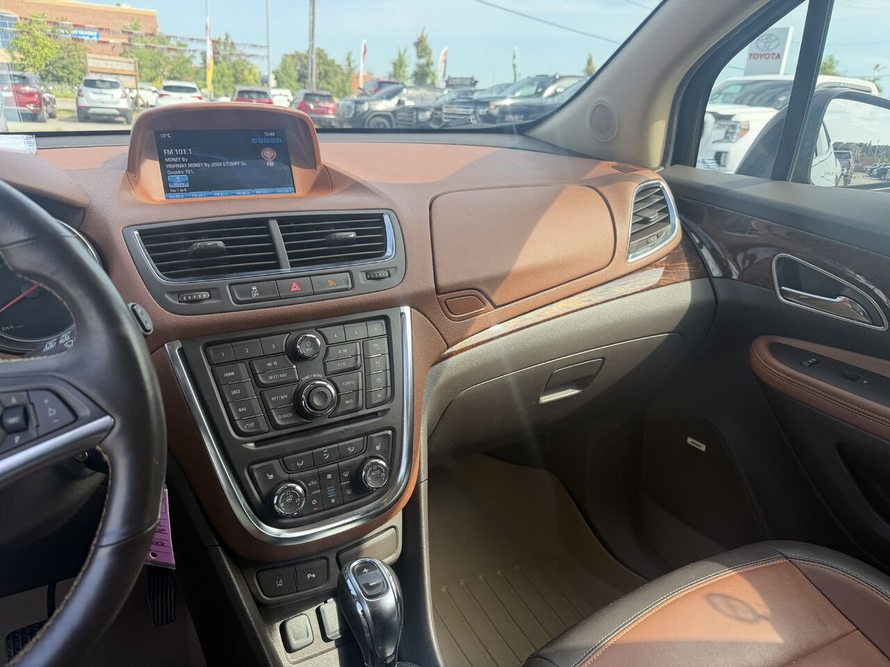 2016 BUICK ENCORE PREMIUM 4 portes à TA Haut de gamme Red Gatineau - photo #5