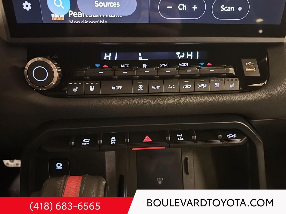 Toyota Tundra 99020A-69 | TRD Pro Hybride 2025 Brun Québec - photo #18