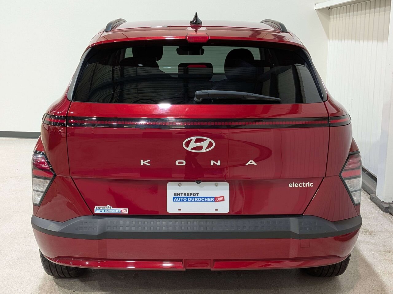 2024 Hyundai Kona Electric Preferred FWD Red Val-David - photo #5