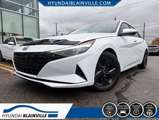 2023 Hyundai Elantra Preferred IVT avec ensemble technologie White