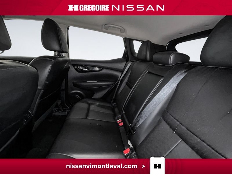 2022 Nissan Qashqai White Laval - photo #16