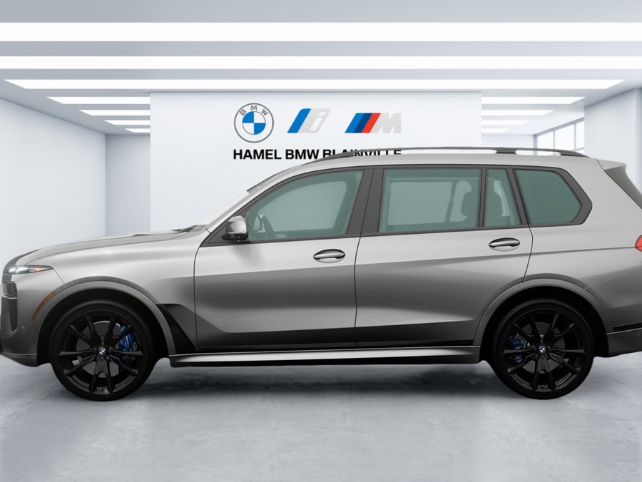 2026 BMW X7 2026 Frozen Pure Grey