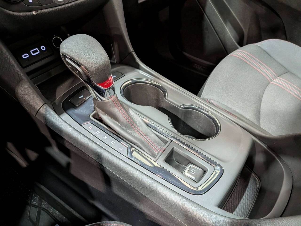 2023 Chevrolet Equinox AWD 4dr RS Grey Val-David - photo #30