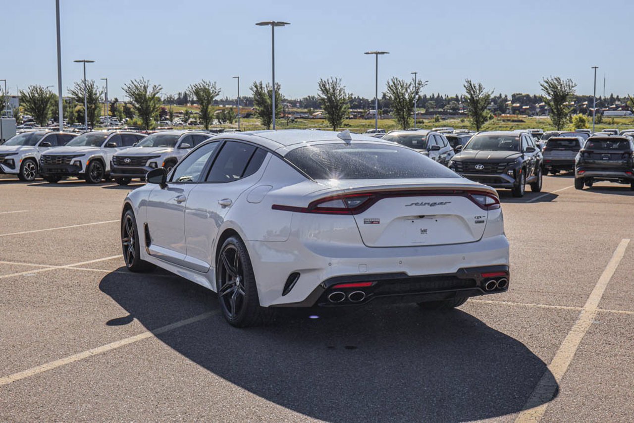 2018 Kia Stinger GT Limited AWD White Sherwood Park - photo #6