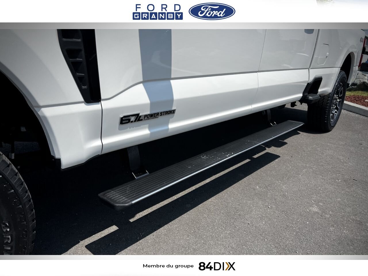 Ford Super Duty F-250 SRW 2025 Blanc Granby - photo #16