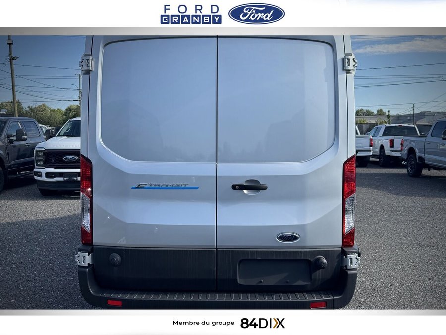 2025 Ford E-TRANSIT FOURGONNETTE UTILITAIRE Grey