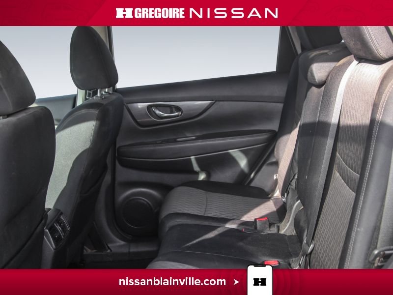 2020 Nissan Rogue White Laval - photo #14