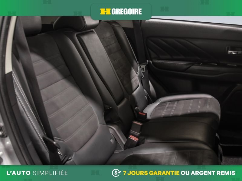 2019 Mitsubishi Outlander Plug-In Hybrid Silver Saint-Eustache - photo #26