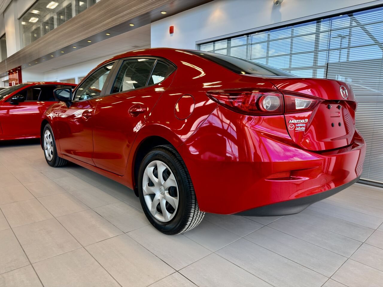 2018 Mazda Mazda3 Red Notre-Dame-des-Prairies - photo #8