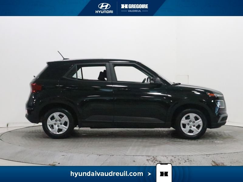 Hyundai Venue YR831 | Essential CERTIFIÉ 4.99% Sieges Chauffants Carplay 2023 Noir Laval - photo #12