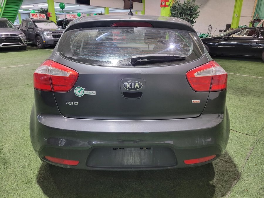 Kia Rio Voiture à hayon 5p automatique LX+ ECO 2015 Argent
