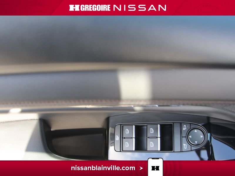2025 Mazda 3 Blue Blainville - photo #30