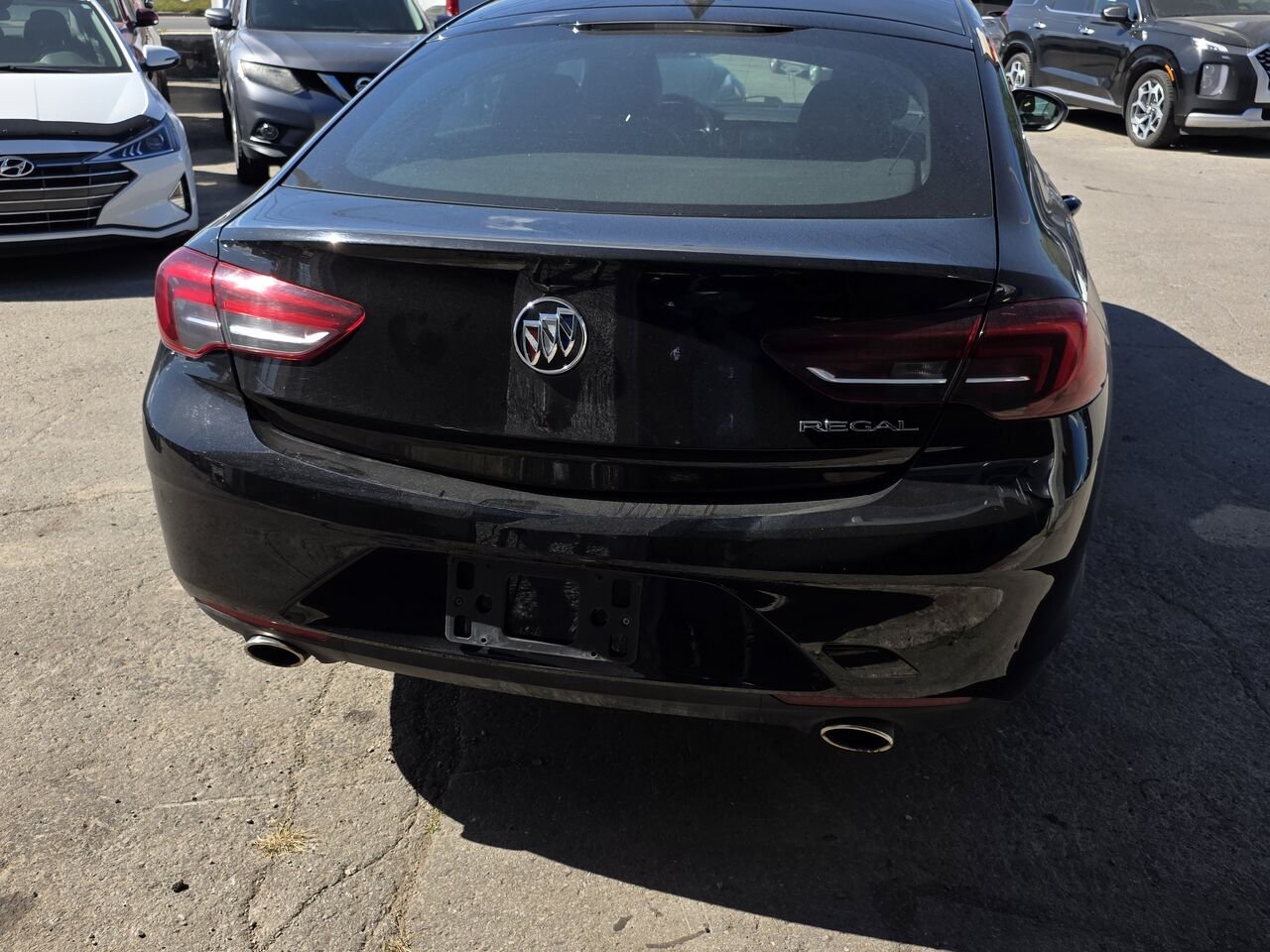 2019 Buick Regal Sportback Black  - photo #4