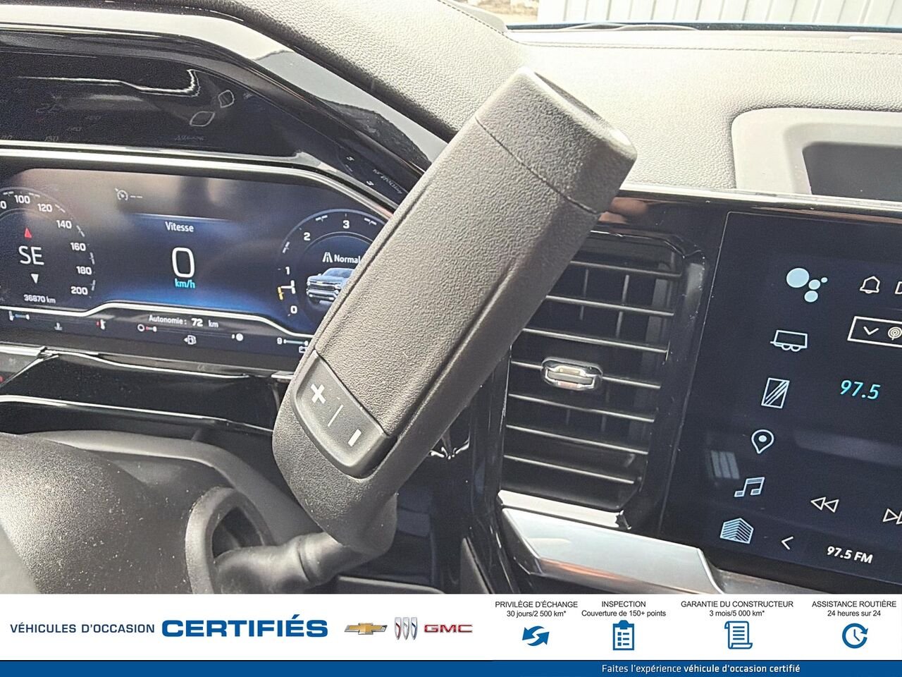 2024 CHEVROLET SILVERADO RST cabine multiplace 4RM 157 po Blue Montmagny - photo #15