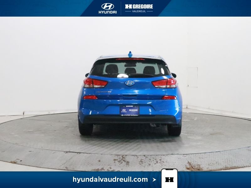 Hyundai Elantra YR825 | GL Auto 2018 Bleu Laval - photo #8