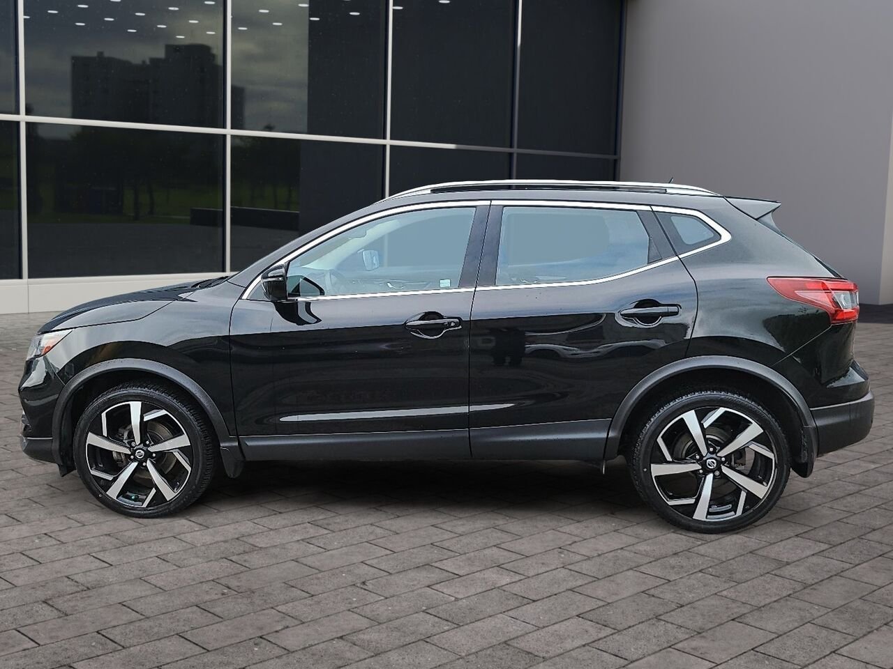 2023 Nissan Qashqai SL TRACTION INTEGRALE Black Québec - photo #4