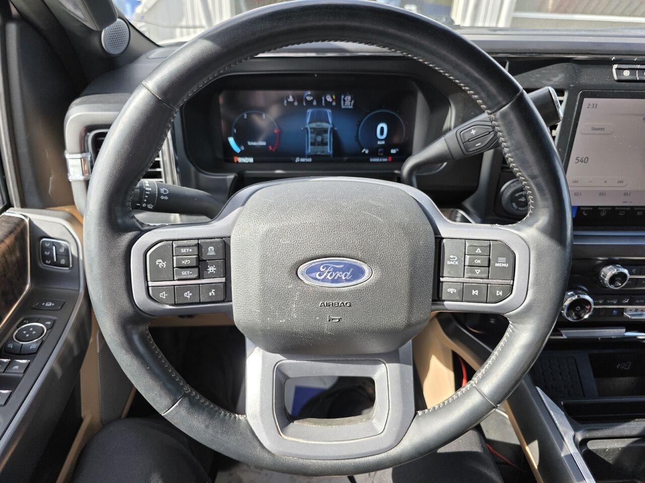 2023 Ford Super Duty F-250 SRW XL cabine 6 places 4RM caisse de 8 pi White Rouyn-Noranda - photo #12