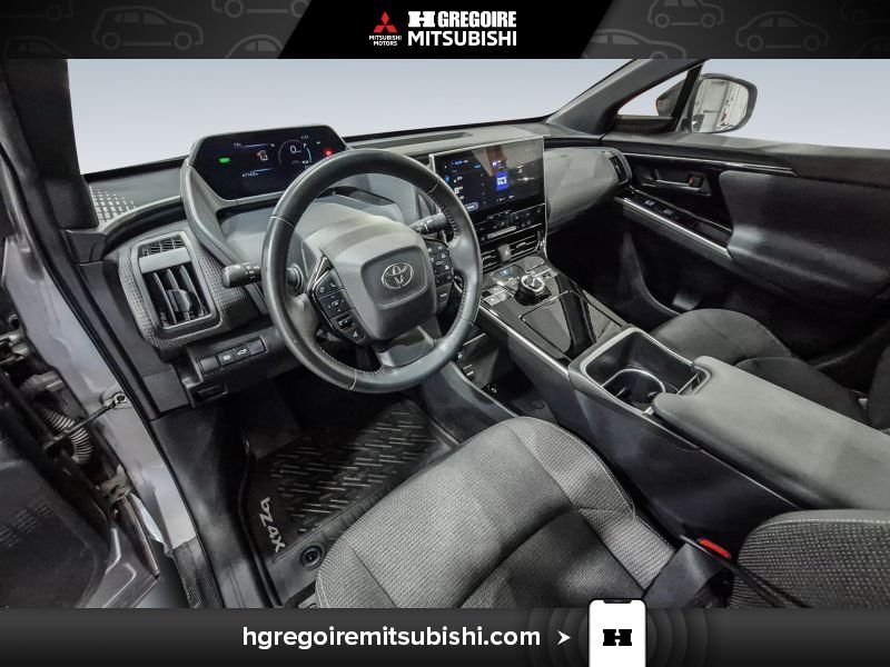2023 Toyota BZ4X Grey Laval - photo #17