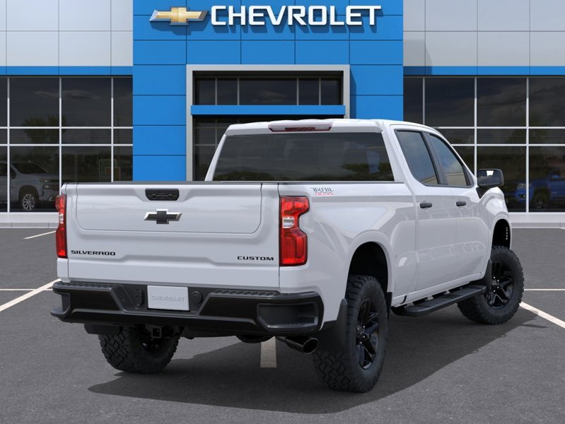 2026 CHEVROLET Silverado 1500 K1500 SILVERADO CREW CAB CUSTOM TRAIL BOSS STD/BOX (2CX) SUMMIT WHITE