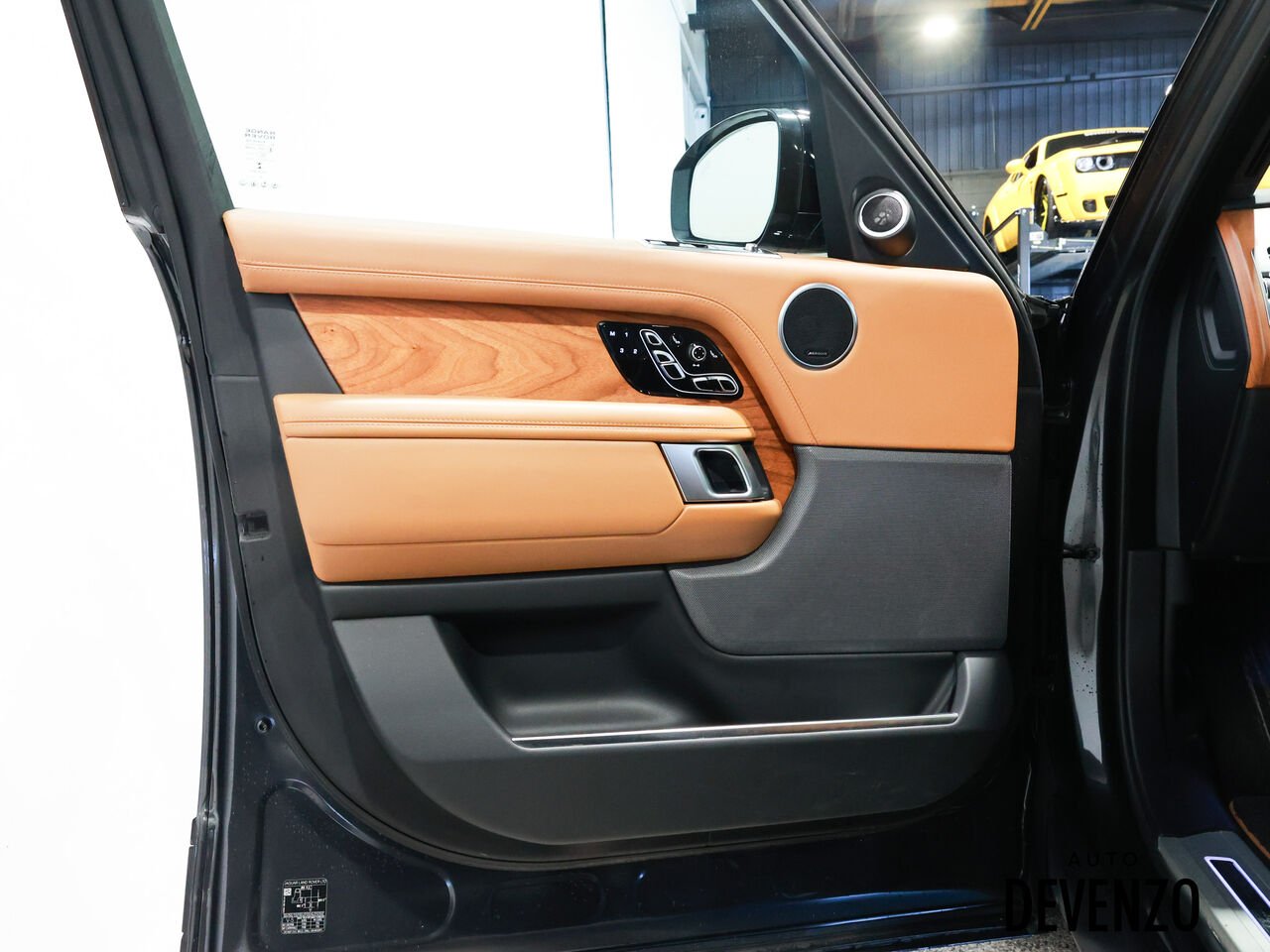 2021 Land Rover Range Rover Grey Saint-Eustache - photo #12