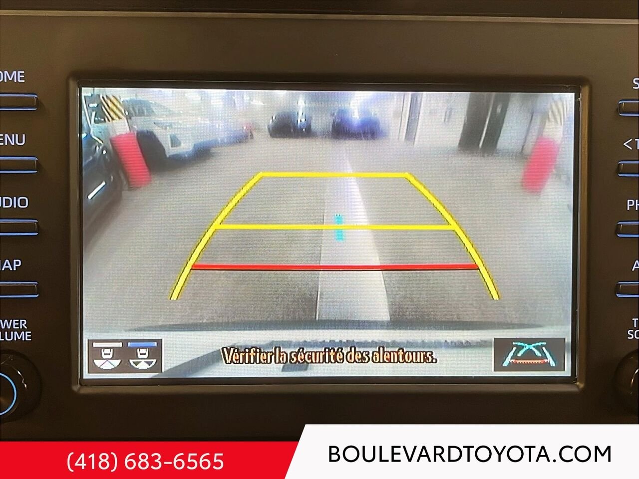 Toyota RAV4 Hybride 100742A-86 | LE, AWD 2022 Blanc Québec - photo #14
